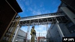 Російський військовий на території ЗАЕС