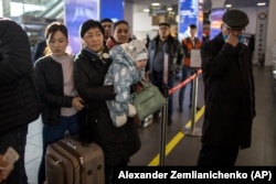 Gyrgyzystanyň raýatlary Moskwanyň aeroportynda