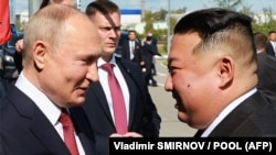 Վլադիմիր Պուտինը և Կիմ Չեն Ընը, արխիվ