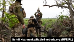 «За добу нашими захисниками знищено танк Т-72, самохідну артилерійську установку, дрон-камікадзе «Ланцет» та два автомобілі», – Сергій Череватий