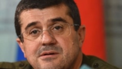 Բաքվում Արայիկ Հարությունյանին հարցրել են համահայկական հիմնադրամի, պատերազմական իրադարձությունների մասին