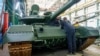У Росії закінчуються величезні запаси озброєнь радянських часів – The Economist 