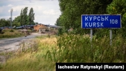 За даними ISW, бойові дії тривають у Курській області поблизу Гуєвого, Олешні (на північний захід від Гуєвого вздовж кордону) та Горналя