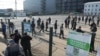 Туркменистанцы едут на заработки в Россию, несмотря на мобилизацию и рейды против мигрантов
