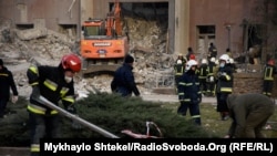 29 березня російська ракета пробила 9 поверхів Миколаївської ОДА