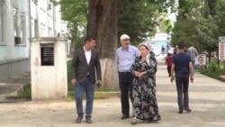 Работник "Амонатбанка" обматерил милиционеров?