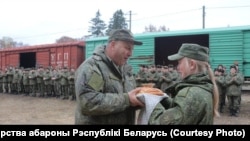 Сустрэча расейскіх вайсковых падразьдзелаў у Беларусі. Архіўнае фота