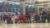 Reysdan qolgan yo‘lovchilar yana kamida 2 kun aeroportda qolishadi.