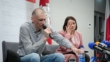 Сяргей і Сьвятлана Ціханоўскія на прэсавай канфэрэнцыі ў Вільні, 22 чэрвеня 2025