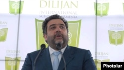 Ռուբեն Վարդանյան, արխիվ