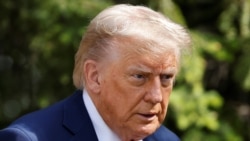 Доналд Трамп навиштааст: "Агар режими феълии Эрон натавонад, Эронро дубора бузург кунад, чаро набояд тағйири режим вуҷуд дошта бошад???"