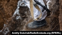 Двох військових було поранено внаслідок обстрілів бойовиків