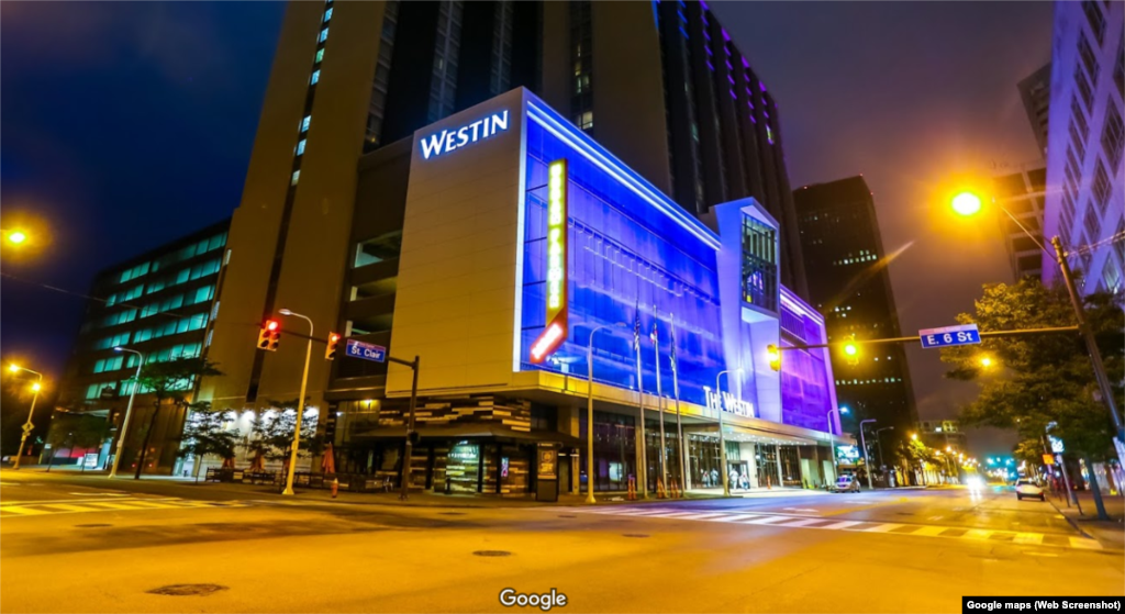 Готель Crowne Plaza Hotel (тепер відомий як Westin Hotel) в Клівленді, штат Огайо. Частку в ньому придбала компанія Optima 777, LLC (Делавер), за $9 млн. Фірма зареєстрована 3 червня 2011 року. Ще щонайменше $2,4 млн використали для ремонту готеля.