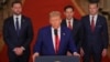 АКШнын президенти Дональд Трамп аскердик учактар 2025-жылдын 21-июнунда Ирандагы ядролук объекттерге сокку ургандан кийин Ак үйдөн элге кайрылуу жасады.