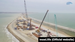 Будівництво Керченського мосту, архівне фото