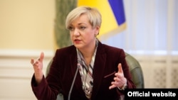 Гонтарева: сподіваюся, що такого сценарію ніхто не допустить, бо це просто фінансовий колапс