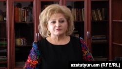Թիվ 11 դպրոցի տնօրեն Ռուզաննա Ազիզյանը, Երևան, 4-ը մայիսի, 2018թ․