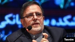 ولی الله سیف، رئیس بانک مرکزی ایران، گفت که این قرارداد منجر به عملیاتی شدن پروژه‌های عمرانی و تولیدی متعدد می‌شود.