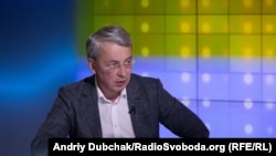 Міністр культури та інформаційної політики України Олександр Ткаченко закликав всіх наслідувати такий приклад