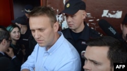 Orsýetli oppozision lider Alekseý Nawalnyý.