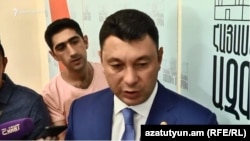 Вице-спикер Национального собрания Армении, пресс-секретарь Республиканской партии Армении Эдуард Шармазанов, Ереван, 28 августа 2018 г.