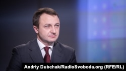 Мовний омбудсмен Тарас Кремінь
