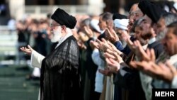 آیتالله خامنهای در نماز عید فطر روز چهارشنبه، ۱۵ خردادماه