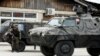 Спецпідрозділи поліції на вулицях міста Куманово, Македонія, 9 травня 2015 року