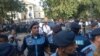 Очередная акция протеста инициативы «Нет грабежу!» перед резиденцией президента, 1 сентября 2015 г. 