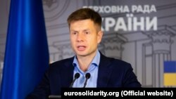 Народний депутат наразі вивчає можливість оскаржити рішення Парламентської асамблеї в ЄСПЛ