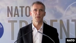 იენს სტოლტენბერგი