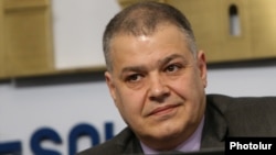 Դավիթ Հարությունյան, արխիվ