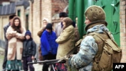 Оьрсийчоьнан эскархо Нохчийчохь, чиллан-бут 2000 шо
