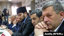 Кырымтатар вәкилләре Татар конгрессындагы очрашуда