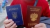 «В’язниця або штраф за російський паспорт». Українців хочуть карати за громадянство РФ?