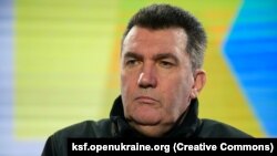 «Декілька годин можуть крокувати «парадом» на «червоній площі» мертві російські окупанти, які безславно і без честі загинули в Україні», – Олексій Данілов