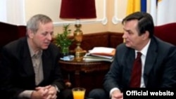 Rasim Delić i Haris Silajdžić tokom susreta u Sarajevu, 13. decembra 2007