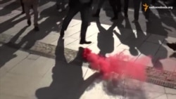 У столиці Косова відбулися сутички між протестувальниками і силовиками