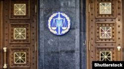 Суддя Андрій Антонов мотивував рішення про закриття справи Геннадія Кернеса тим, що сторона обвинувачення систематично не з’являється на дебати у справі