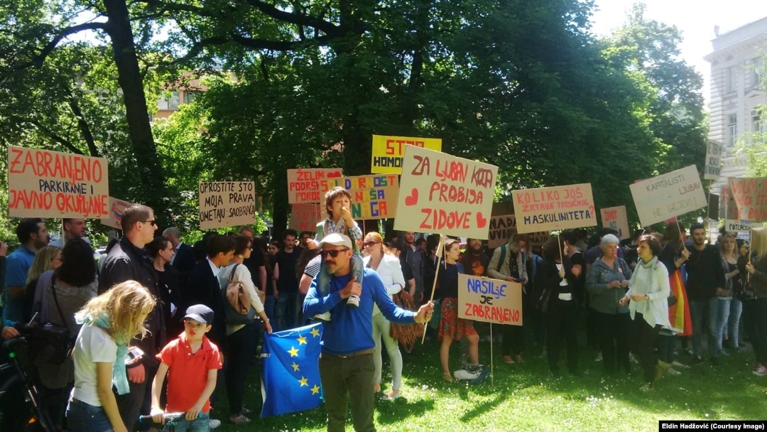 Protest pristalica i članova LGBT populacije u Sarajevu 2017. 