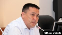 "Ак жол" партиясынын депутаты Улукбек Ормонов