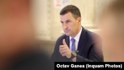 Ministrul Finanțelor, Tanczos Barna, spune că România ar putea oferi o recompensă pentru recuperarea tezaurului furat în Olanda.